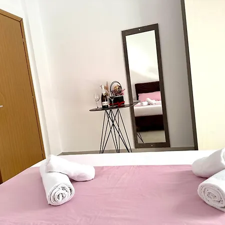 Guest house Shell Golem 1