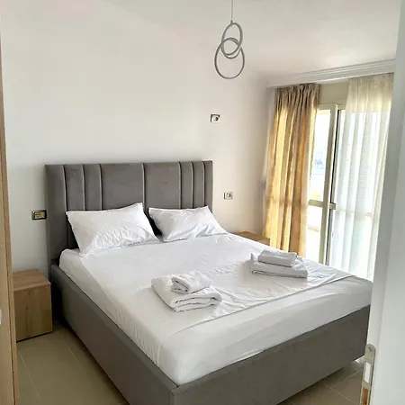 Guest house Shell Golem 1