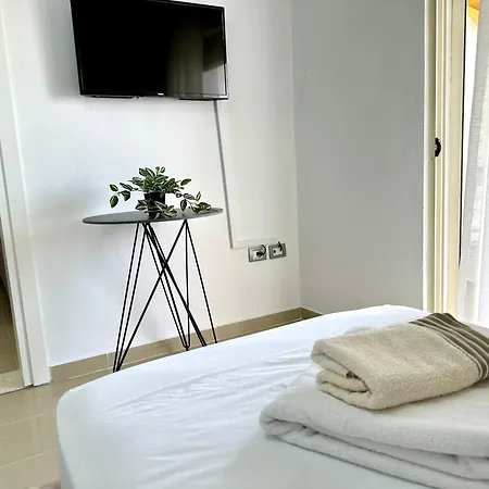 Guest house Shell Golem 1 Golem (Tirana)